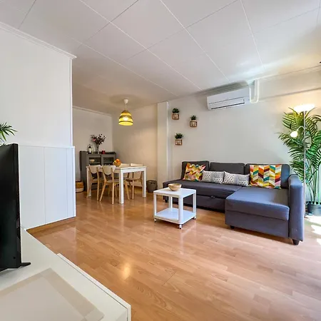 Apartment Vivalidays - - Calella
